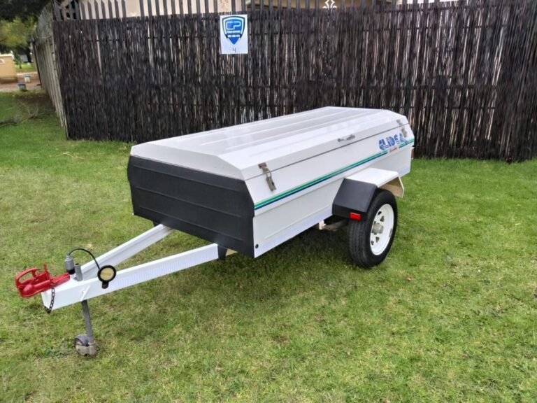 Front side view of Glider trailer with tow bar